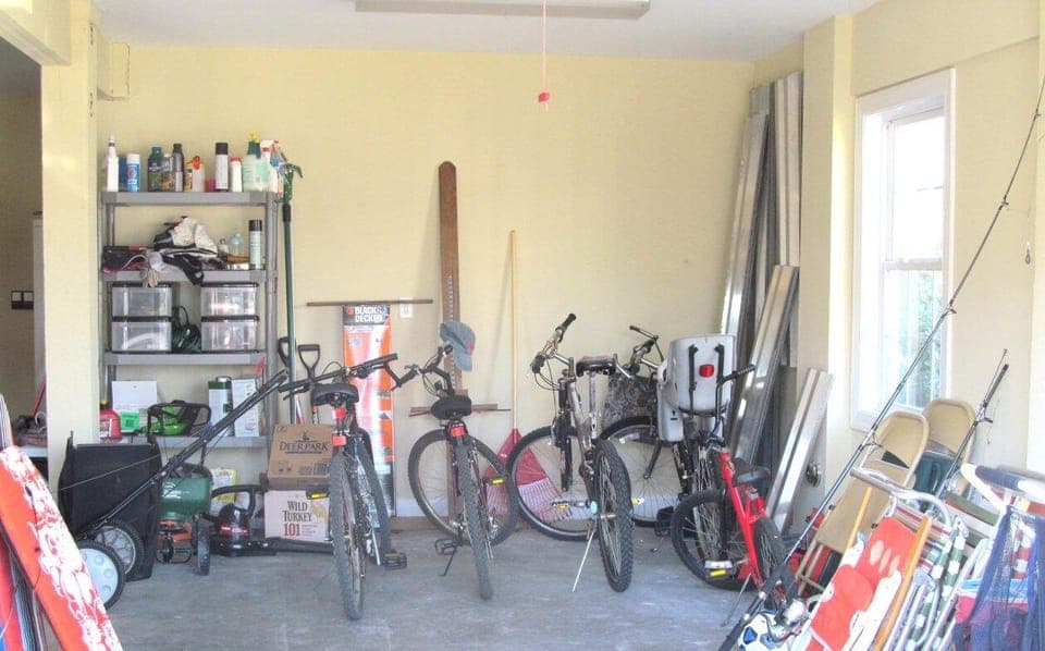 Bicycles, Beach gear, and Fishing gear