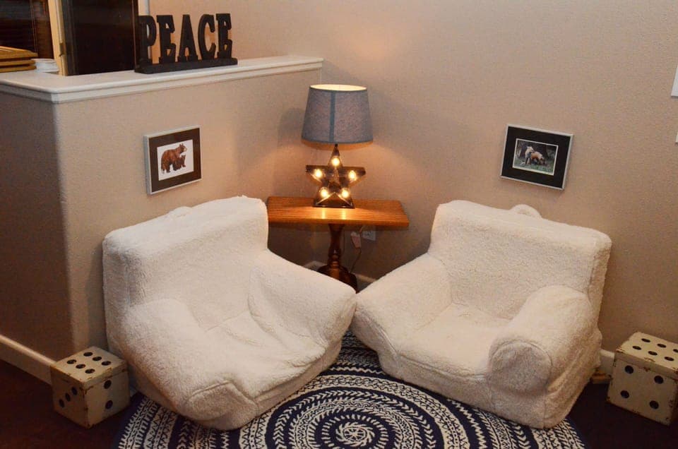 Peaceful kids reading corner!