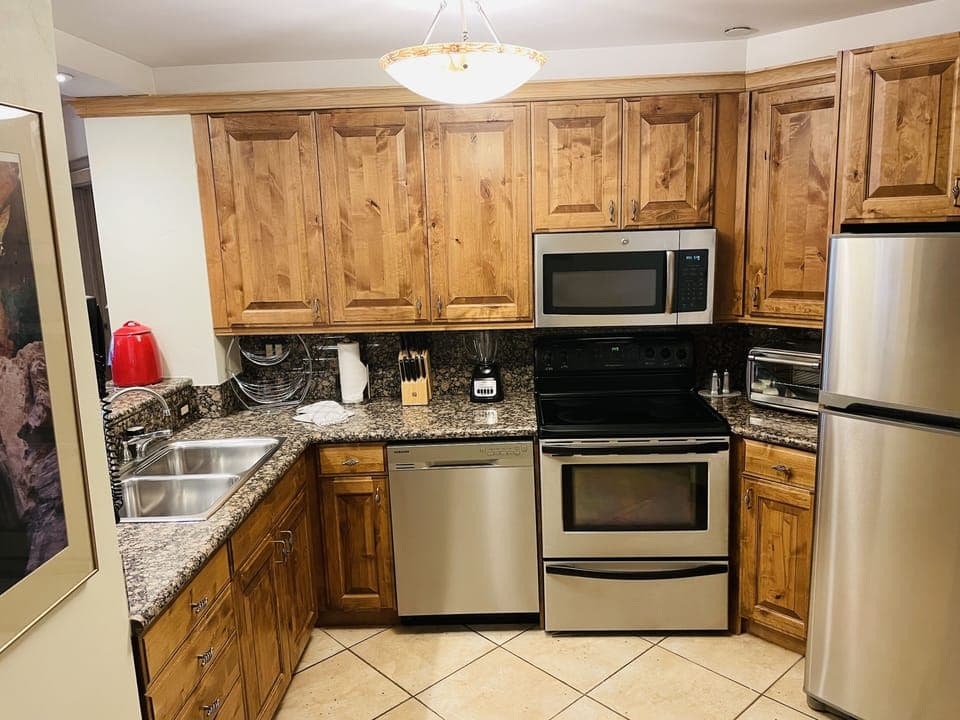 Well equipped spacious kitchen