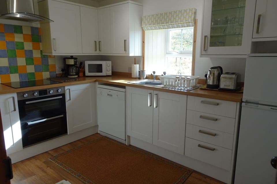 Finchairn Cottage kitchen.