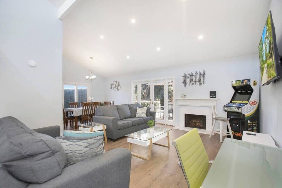 Enjoy this bright and open living area.