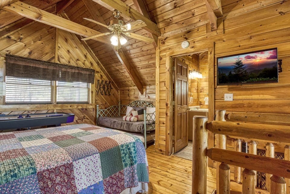 Smoky Mountain Cabin "Sweet Dreams" - Loft area bedroom with queen size bed