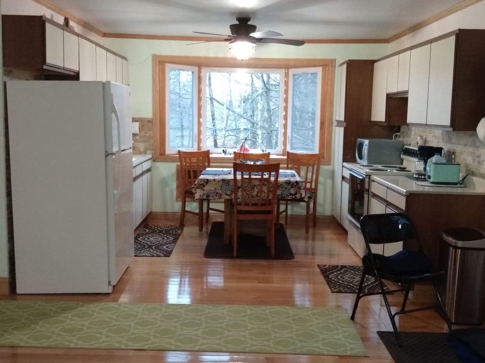 Kitchen area