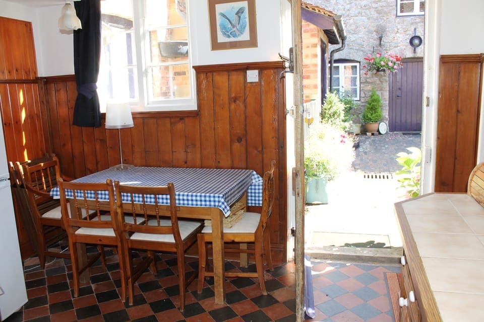 Kitchen door to courtyard