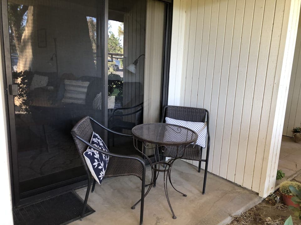 Great patio for morning coffee, evening wine, enjoy the view, read and relax!