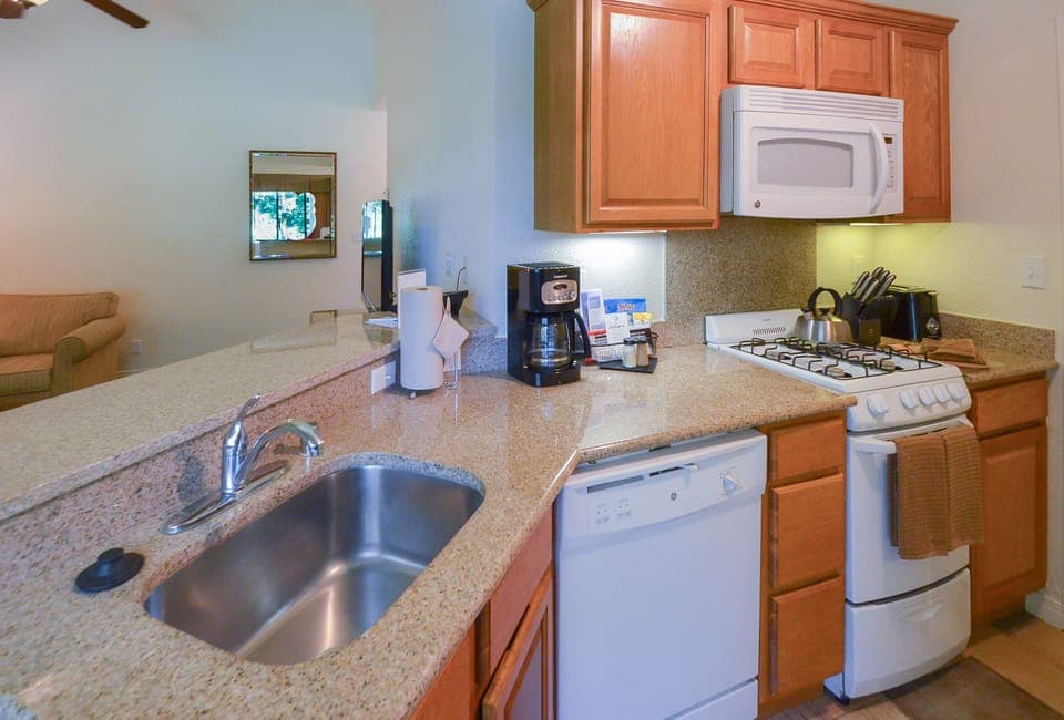 Kitchen, Fully Equipped