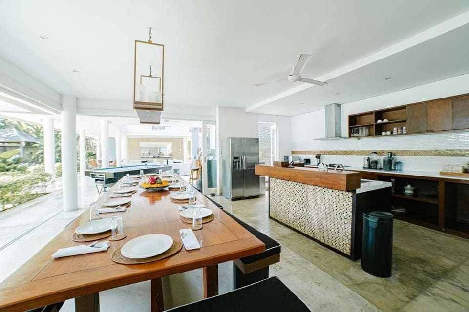 Fully equipped kitchen