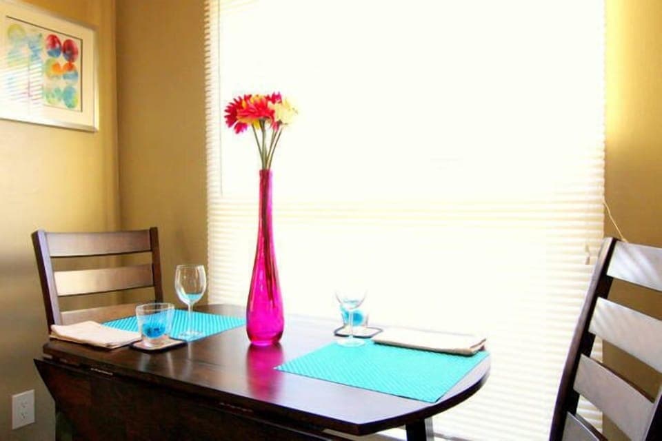 Dining area with expandable table.
