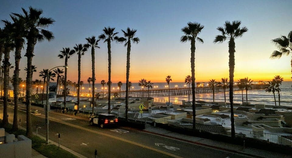 Pier view from deck. Photo by guest Rob Hallifax / Jan 2016