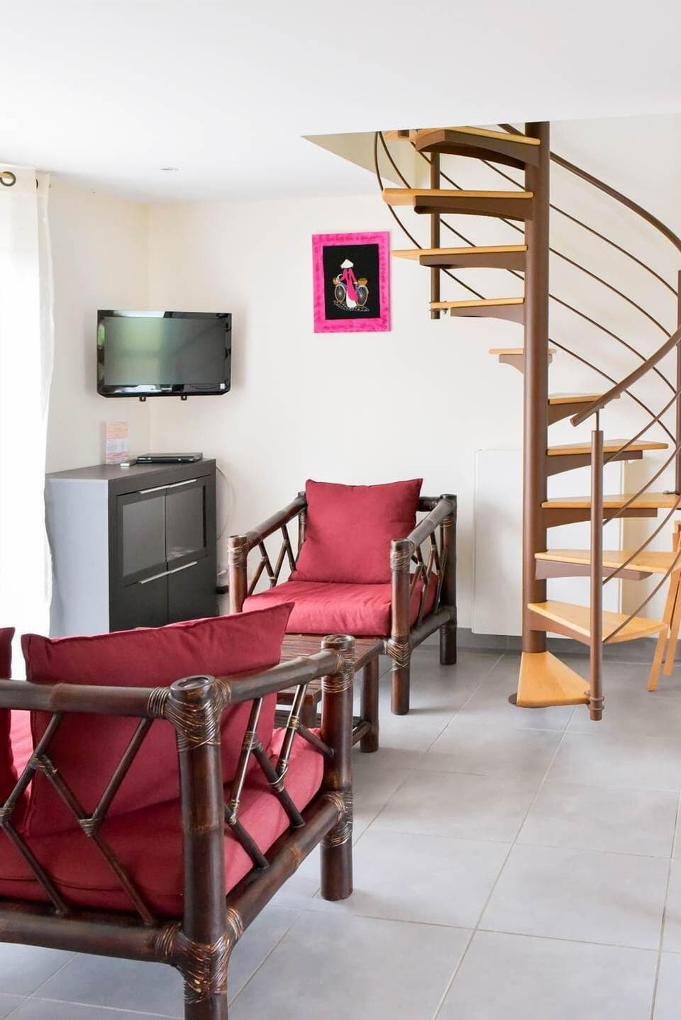 escalier pour accéder à l'étage