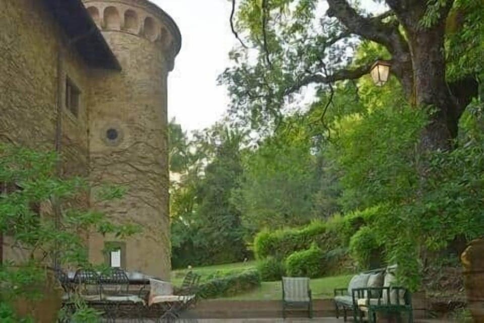 37925511 ee5b 417b abfc 9c41de911f5d