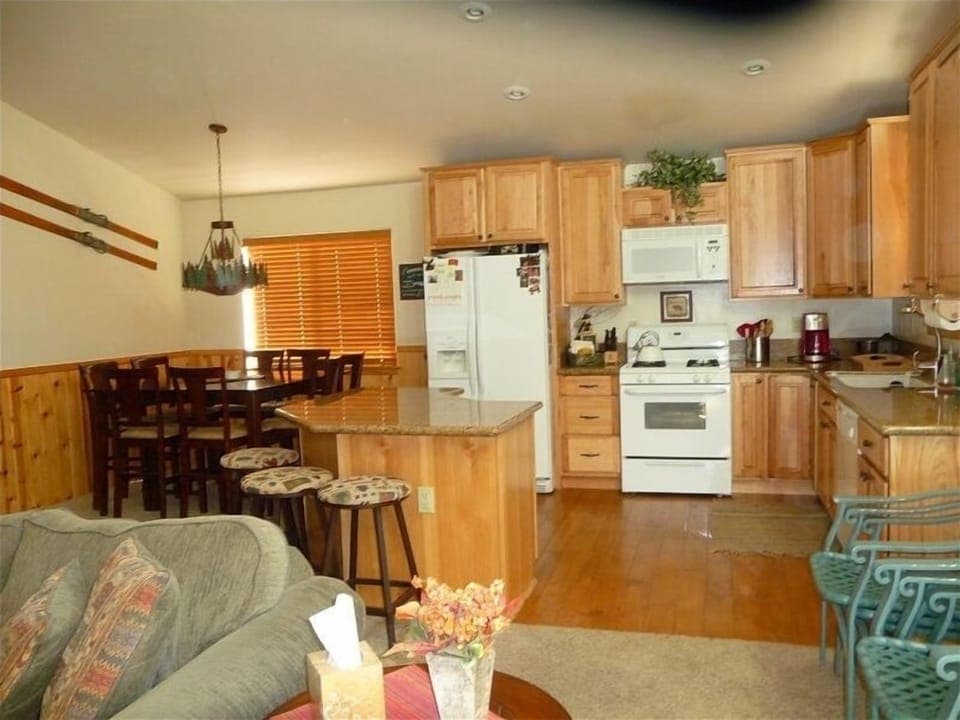 Big Bear's Best...View of Great Room, Kitchen & Dining Room...
