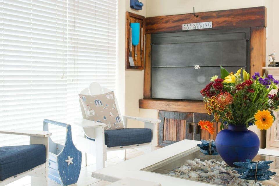 Living room with indoor braai