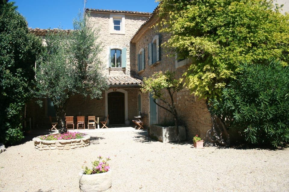 The house and courtyard