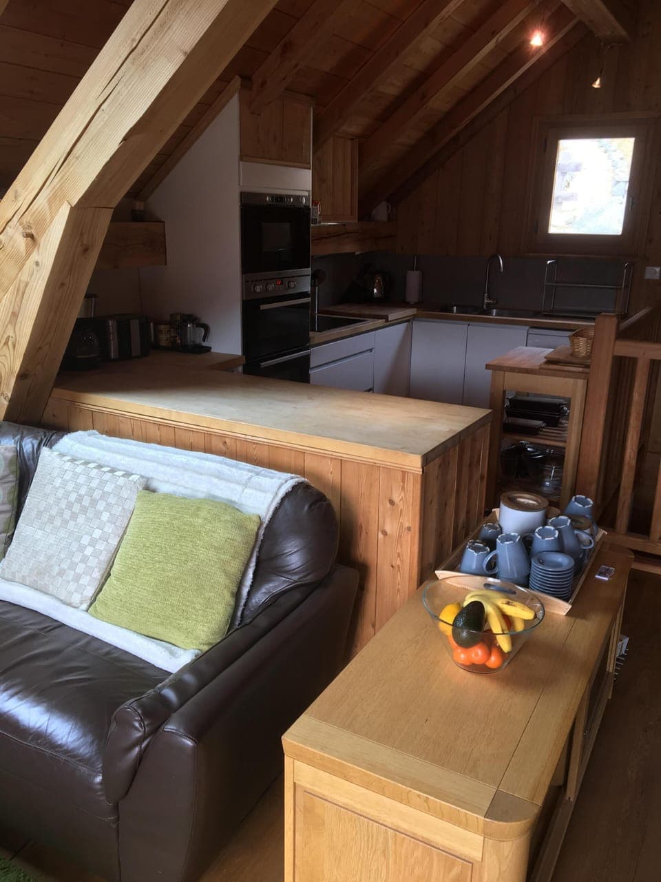 Open plan kitchen area so cook and socialise at the same time