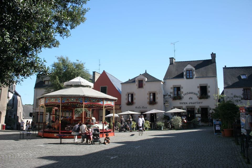 la Roche Bernard square