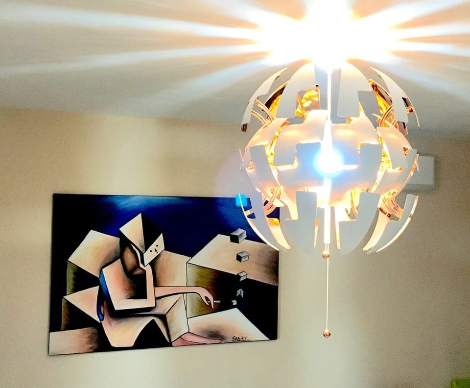 Lounge star ship light.