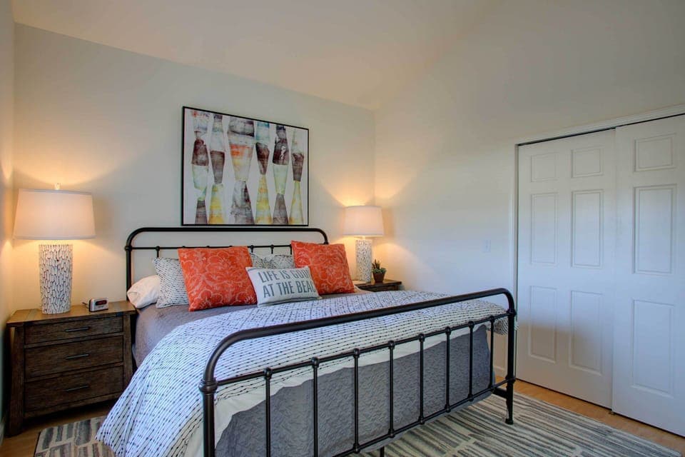 Bedroom 2 | California King Bed
