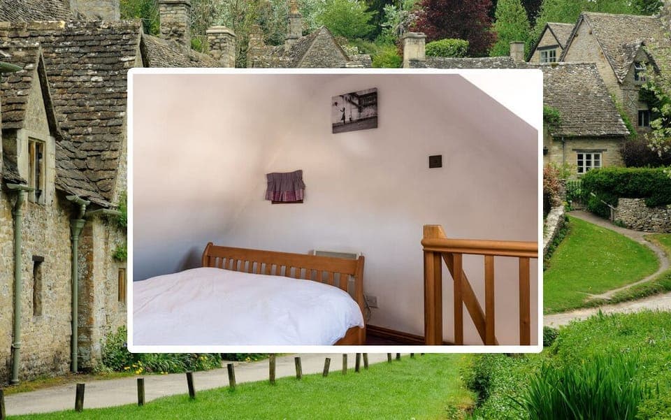 Bedroom, upstairs. King size bed