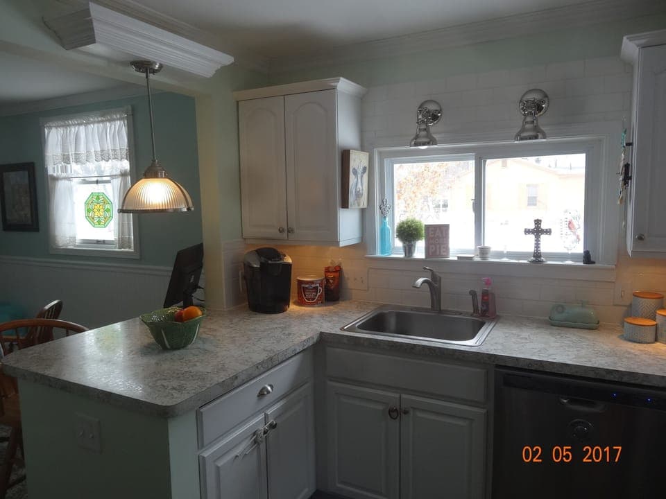 A little breakfast bar or place to view your laptop. ☺