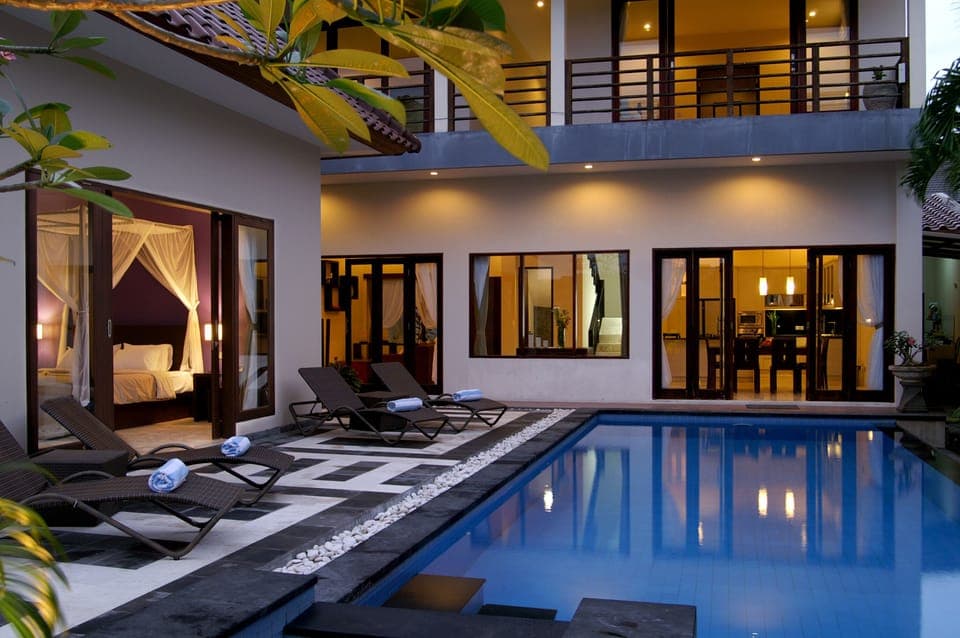 3 Bedrooms Villa Canggu Near Echo Beach