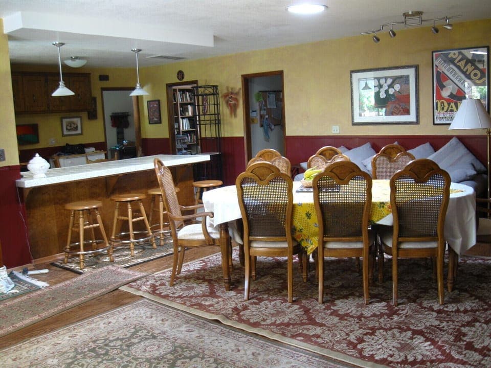 Family room/dining room