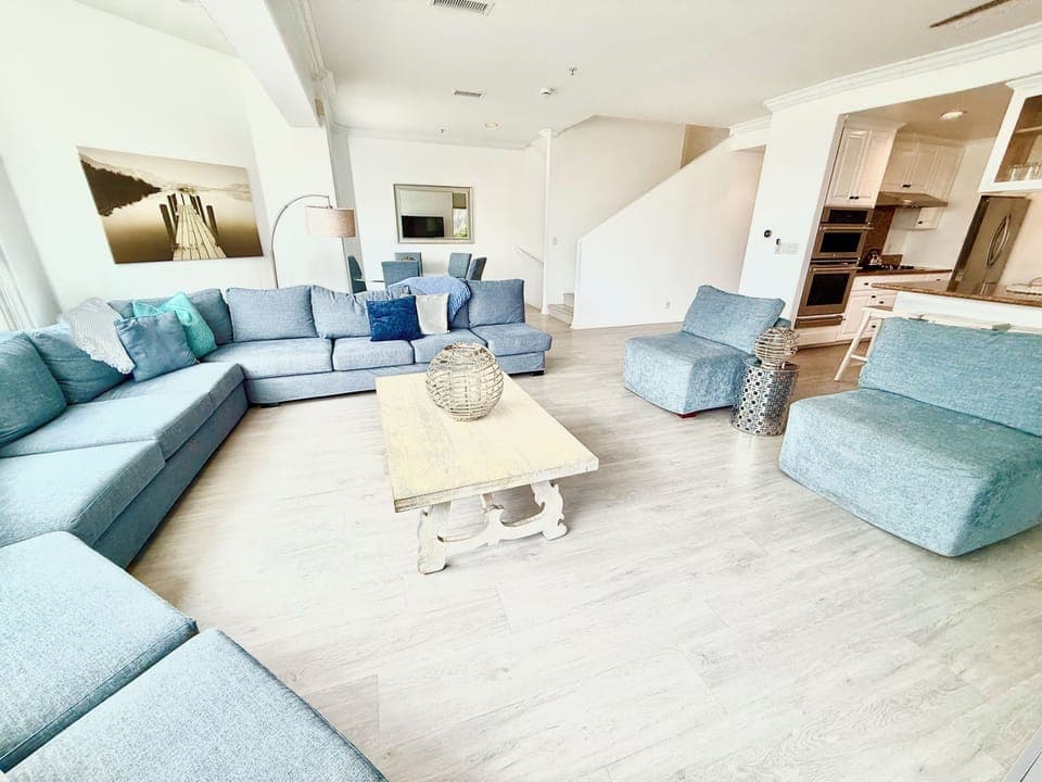 Beach House Living room/Great room