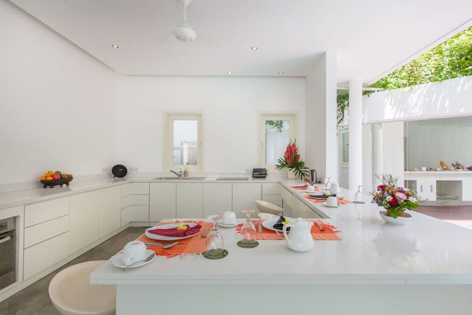 3Bed Villa 100meter from Seminyak Beach;