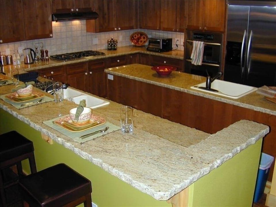 Full Gourmet Kitchen