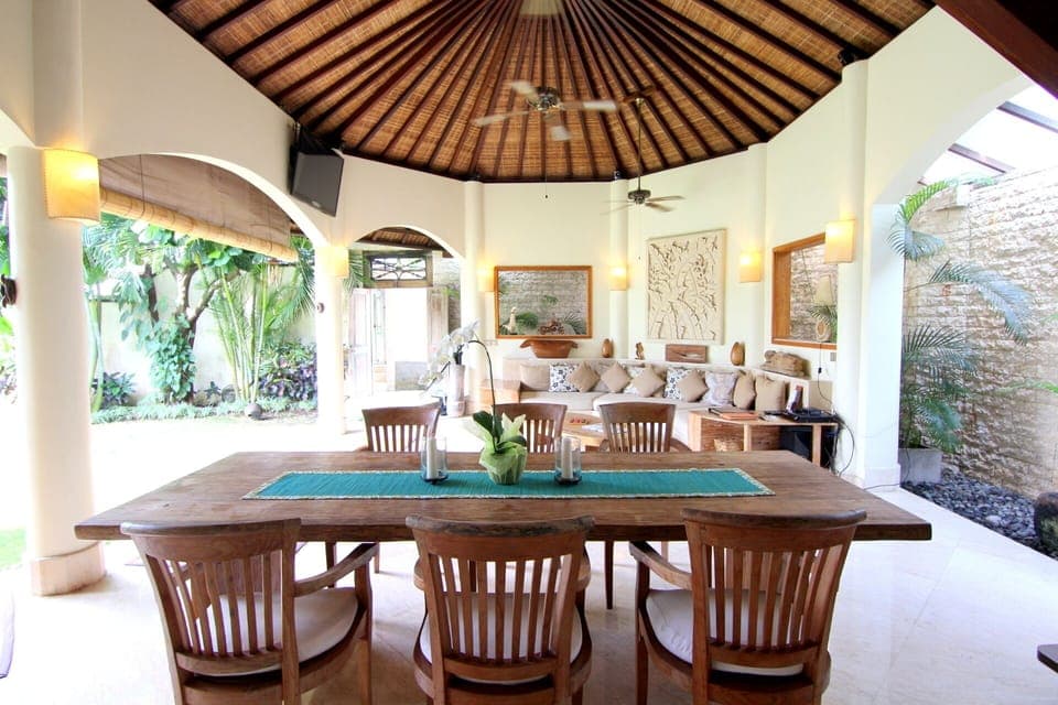 Luxury 3 Bedroom Villa Private Pool