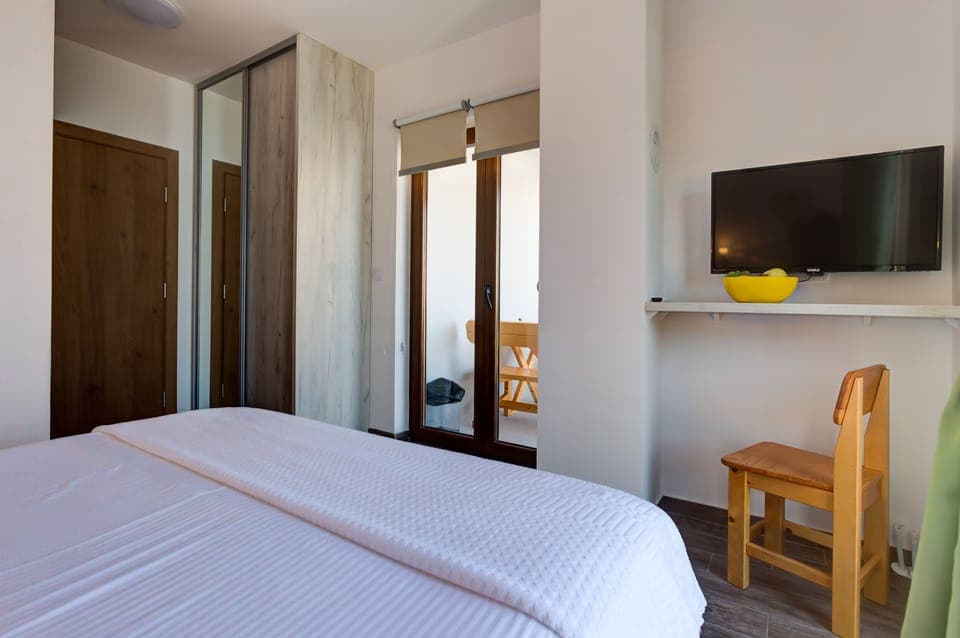 Double room with balcony.