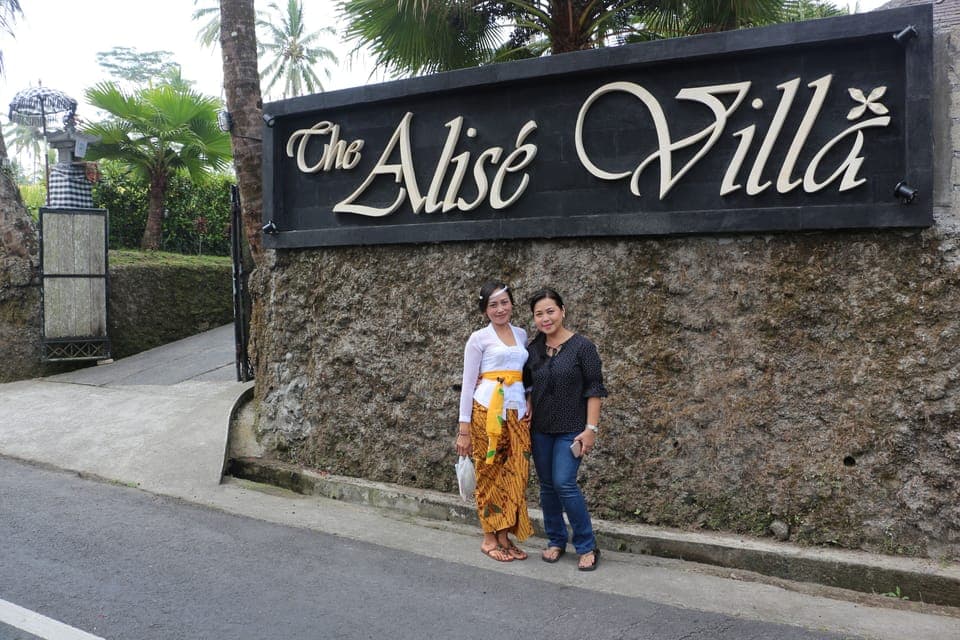 Entrance gate of Alise villa with Logo sign
