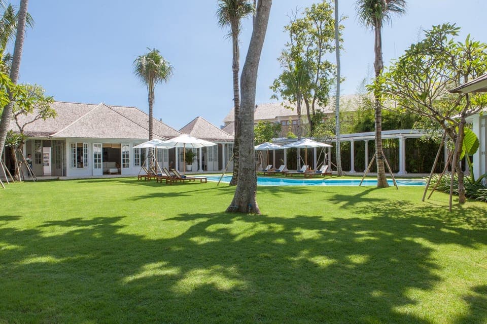 Caribbean Style Villa Seminyak 8 bedroom
