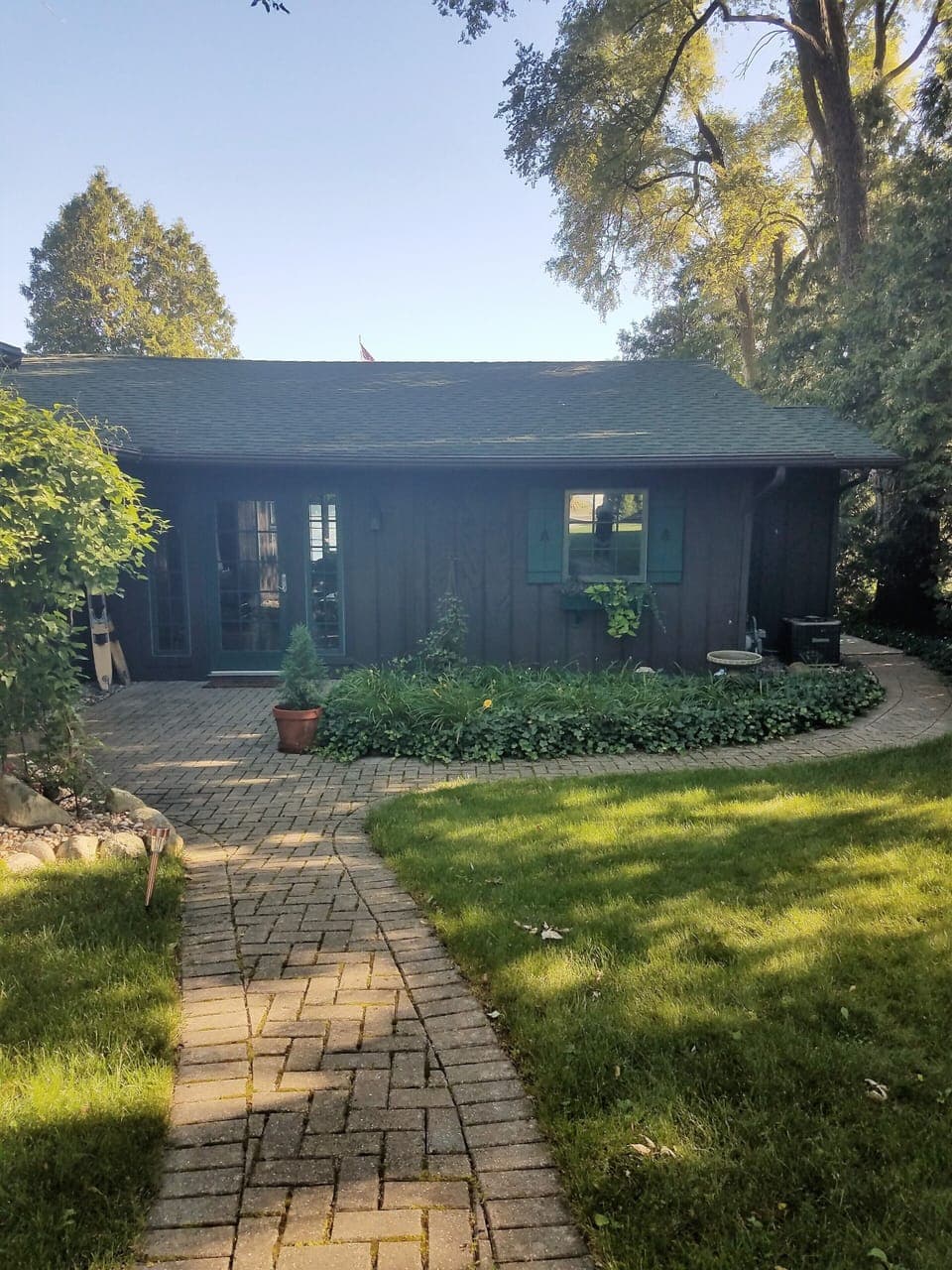 Cottage entrance