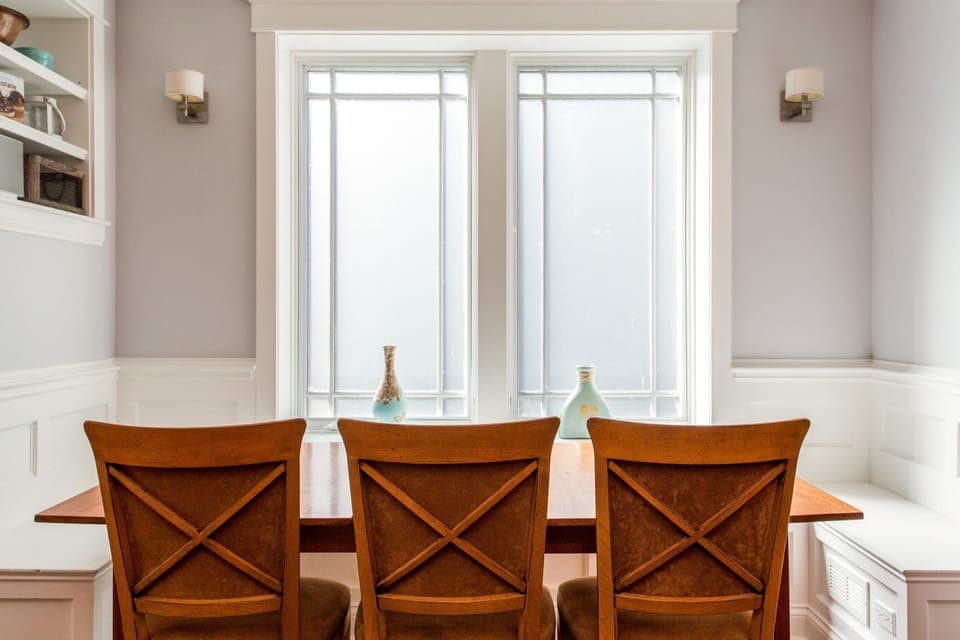 Built in Kitchenette