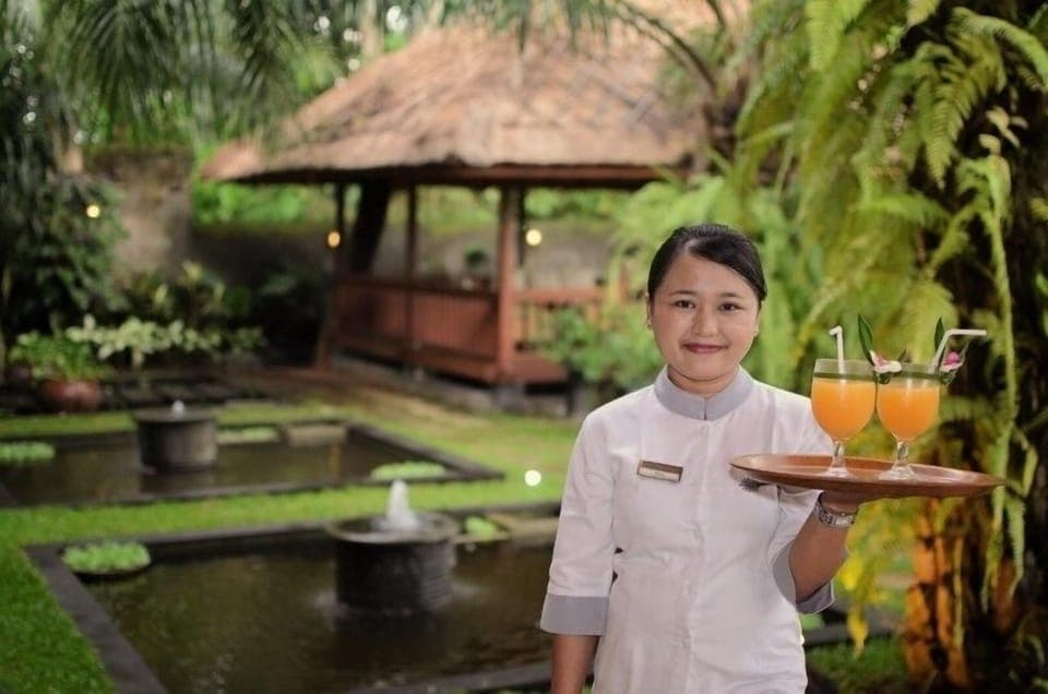 5 Bedroom Villa+Car+Driver, Canggu