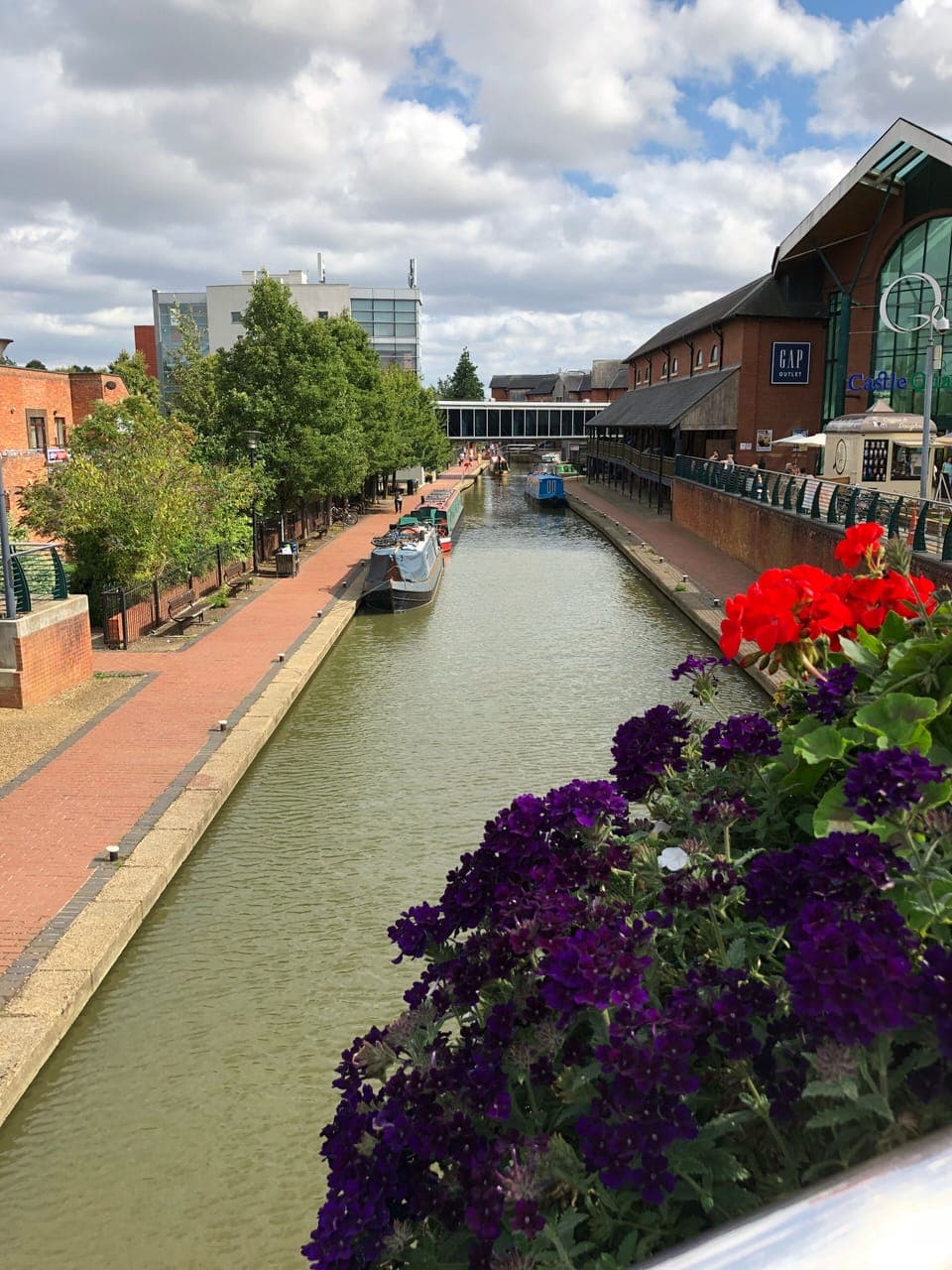 View from a bridge on Banbury canal