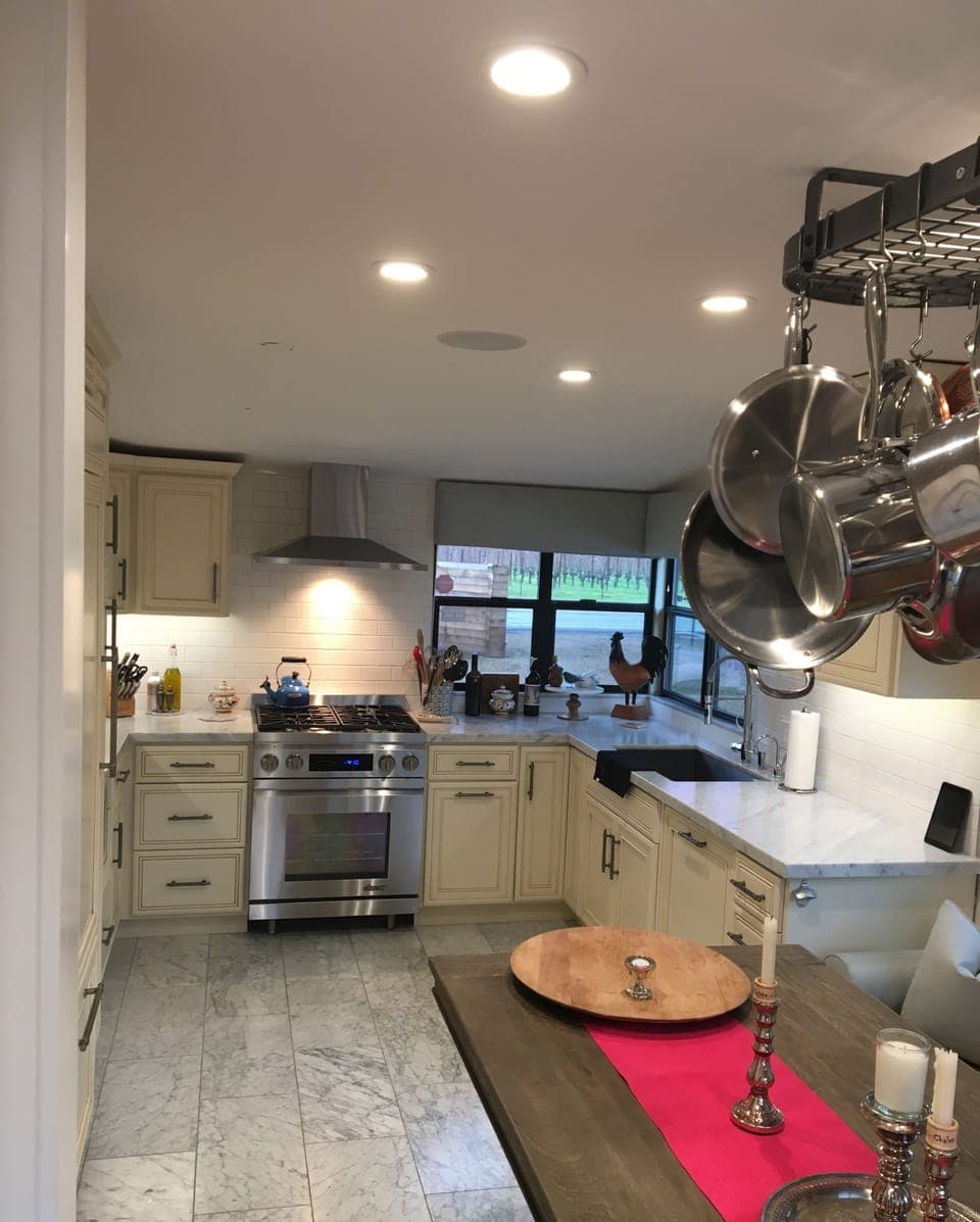 The kitchen 