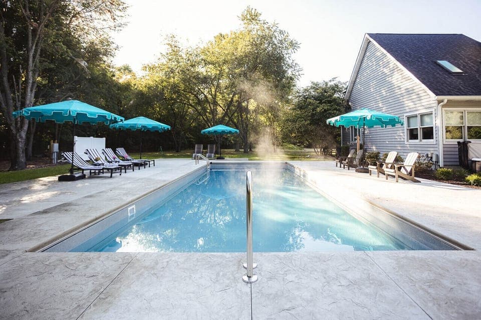 Heated salt water pool