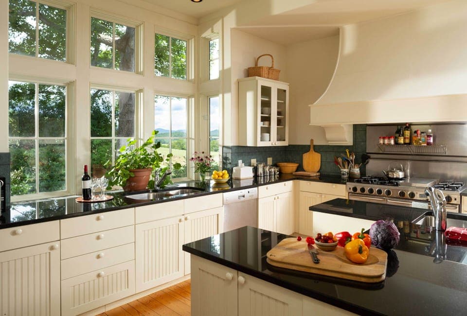 Spacious kitchen