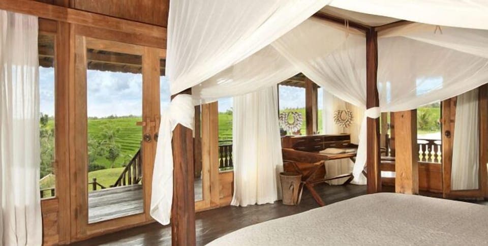 Traditional Joglo 2Bdrm Villa by Ocean