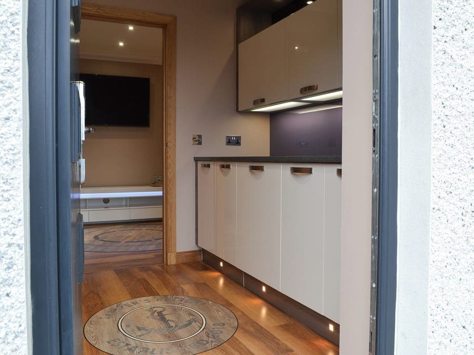 Hallway | Skipper&rsquo;s Retreat, Clachan Sands, Isle of North Uist