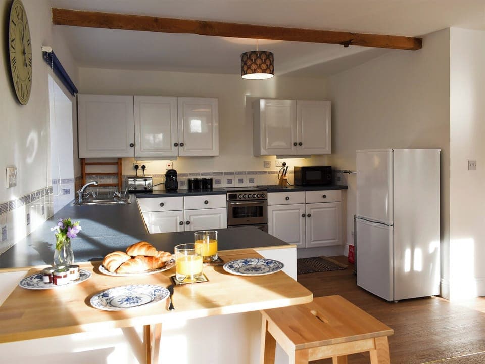 Spacious open-plan kitchen/dining room | Grange Cottage, Ovington, near Richmond