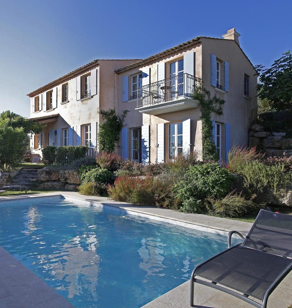 "Stunning villa with amazing views - 5 stars "