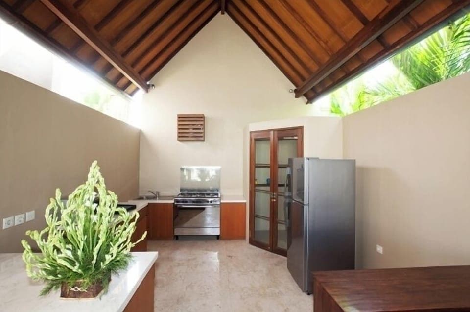 Harmony 6 Bed Family Villa-Near Seminyak