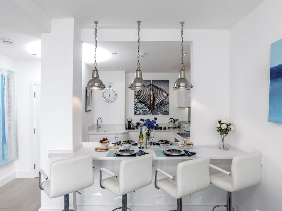Well equipped kitchen/ dining area | Marina Beach House, Torquay