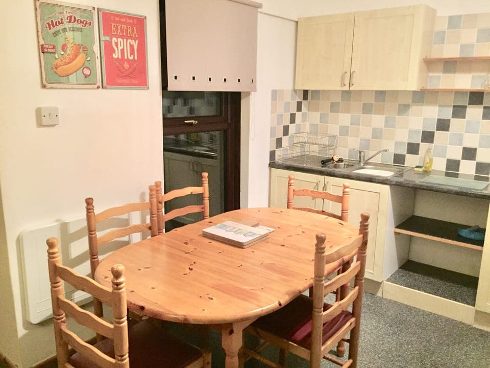 Dining area in the kitchen / living space 