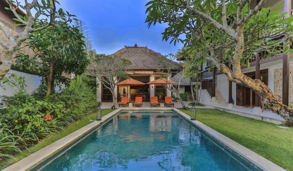 3 Bed Luxury Villa in Karma Jimbaran;