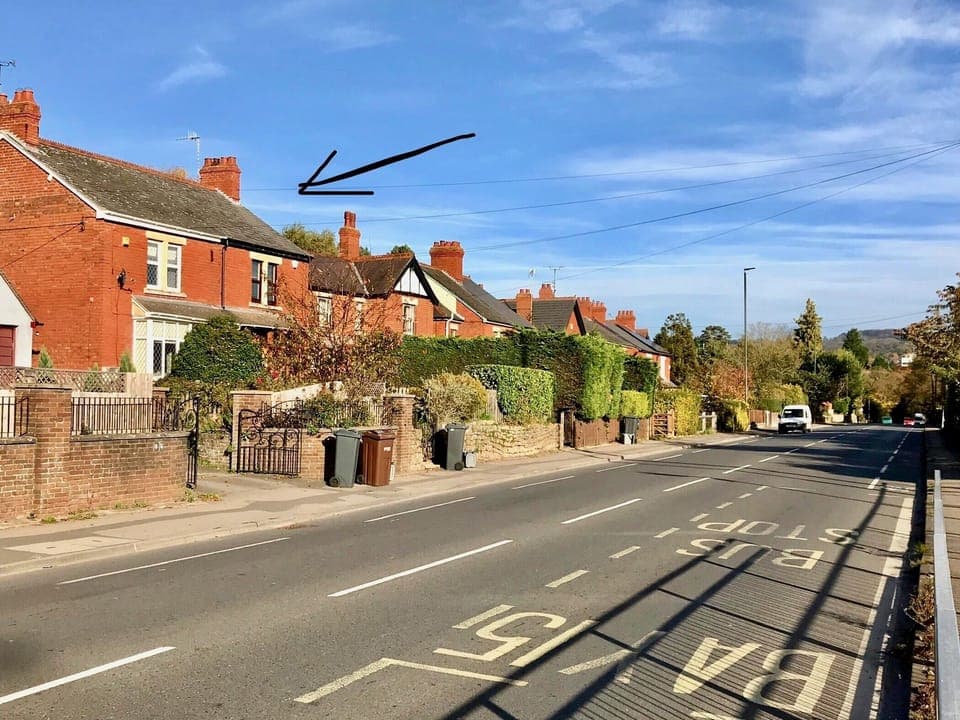 Located within level walking distance of Stroud town centre