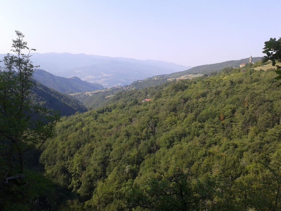 The surrounding valleys 